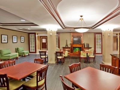 Holiday Inn Express & Suites Macon - I-475 By Ihg Exterior photo